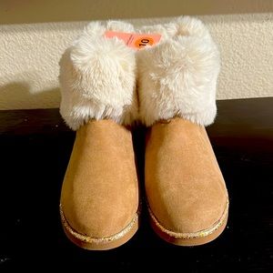 Juicy Couture Sparkling Fur boot 👢